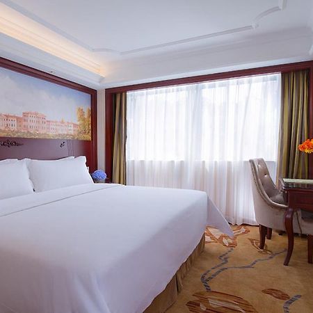 Vienna Hotel Shenzhen Shuiku New Village Extérieur photo
